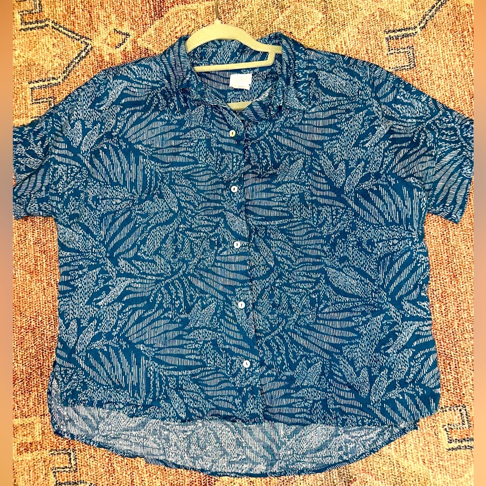 Sigrid Olsen linen button down drop sleeve boxy top blouse size medium leaves